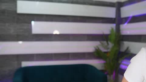 SassyIvana online show from June 18, 2026, 12:09 pm