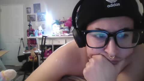 koolkat online show from January 7, 2025, 3:14 am