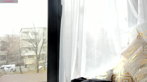 sassyt33n online show from March 12, 2025, 9:44 am