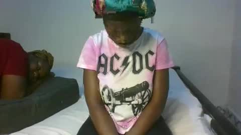 sassytannia online show from March 5, 2026, 12:45 pm