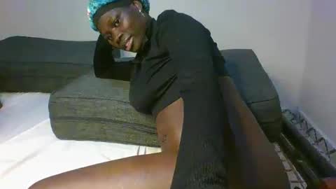 sassytannia online show from March 6, 2026, 1:18 pm