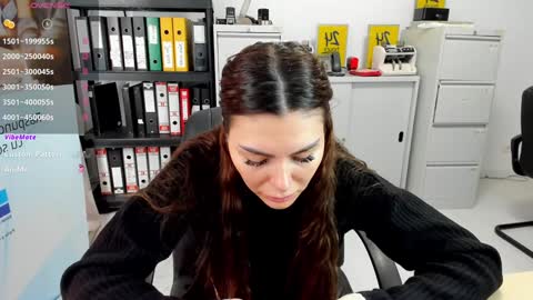 sassytiff online show from January 20, 2025, 11:13 am