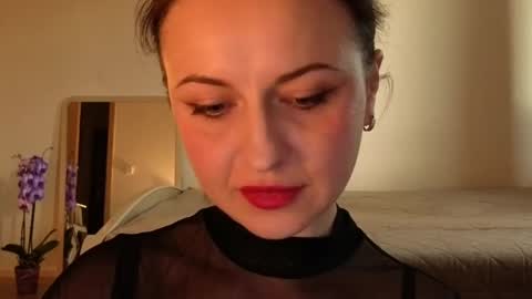 Snapshot of satin_sin chatting on May 31, 2026, 6:09 pm Lori online show from May 31, 2026, 6:09 pm