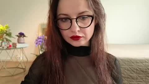 Snapshot of satin_sin chatting on June 7, 2026, 6:11 pm Lori online show from June 7, 2026, 6:11 pm