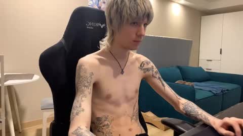 Satoshi online show from April 23, 2026, 8:22 pm