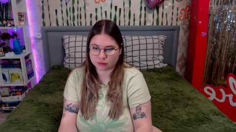 Stacy online show from April 3, 2026, 9:35 pm