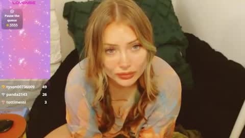 Snapshot of satrinarose chatting on July 10, 2026, 4:28 am Rose online show from July 10, 2026, 4:28 am
