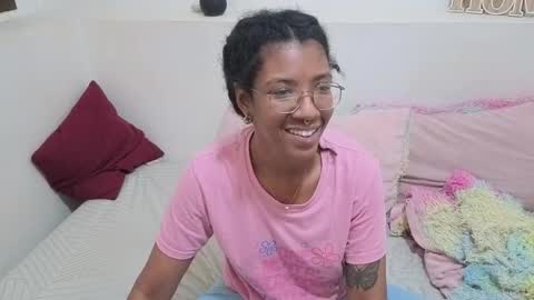 saturno_vibes online show from February 24, 2026, 9:29 am