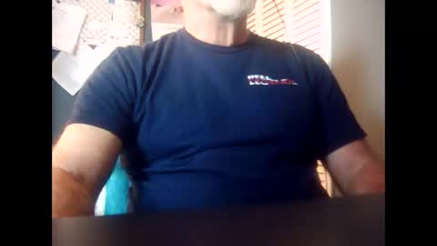 Snapshot of satyr64 chatting on December 19, 2025, 3:30 pm satyr64 online show from December 19, 2025, 3:30 pm