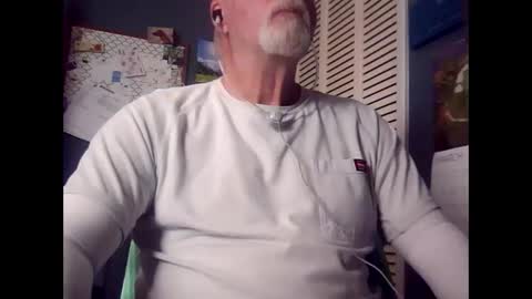 Snapshot of satyr64 chatting on March 8, 2026, 3:38 pm satyr64 online show from March 8, 2026, 3:38 pm