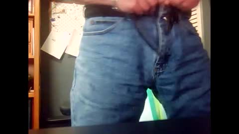 Snapshot of satyr64 chatting on April 7, 2026, 9:48 pm satyr64 online show from April 7, 2026, 9:48 pm