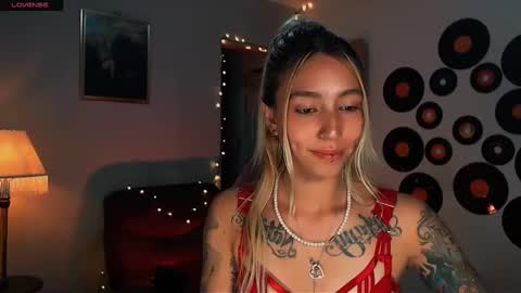 I AM JENN  online show from February 23, 2025, 3:35 am