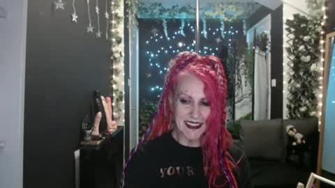 SaucySky online show from September 27, 2025, 7:08 pm