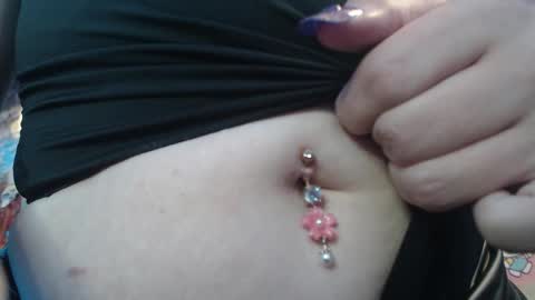 Savanah online show from November 8, 2025, 3:12 pm