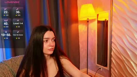 savannah_h online show from March 19, 2026, 10:41 am