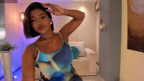 S a v a n n a h  online show from March 9, 2025, 11:47 am