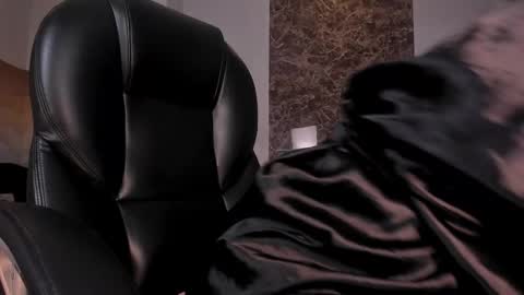 S a v a n n a h  online show from October 10, 2025, 11:09 am