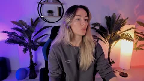 save the qween online show from January 4, 2025, 7:24 am