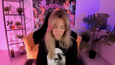 save the qween online show from January 26, 2025, 5:34 am