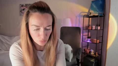 save the qween online show from September 30, 2025, 10:31 am