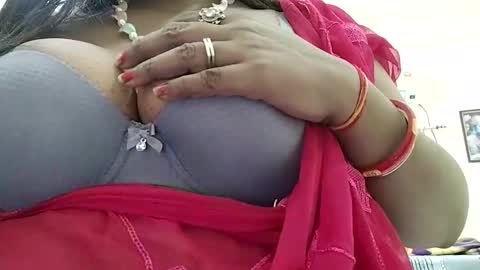 Snapshot of savita0969 chatting on November 6, 2025, 1:17 am Anjali online show from November 6, 2025, 1:17 am