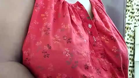 Snapshot of savita0969 chatting on November 18, 2025, 5:23 am Anjali online show from November 18, 2025, 5:23 am