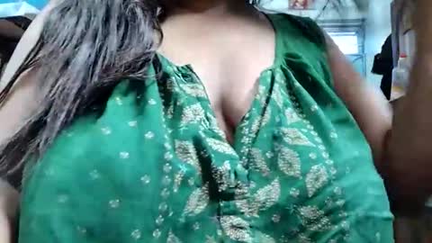 Snapshot of savita0969 chatting on May 2, 2026, 2:27 am Anjali online show from May 2, 2026, 2:27 am