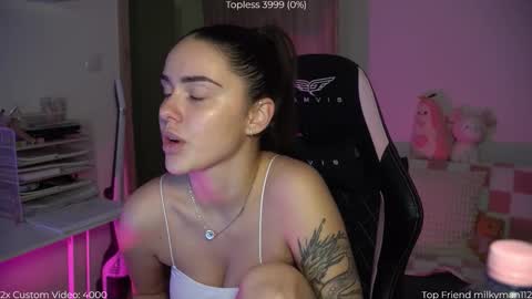 Snapshot of savvage_play chatting on November 13, 2025, 9:25 pm Naomi online show from November 13, 2025, 9:25 pm