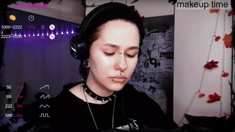 pronoun she. name Mary. age 21. online show from February 15, 2025, 10:44 am