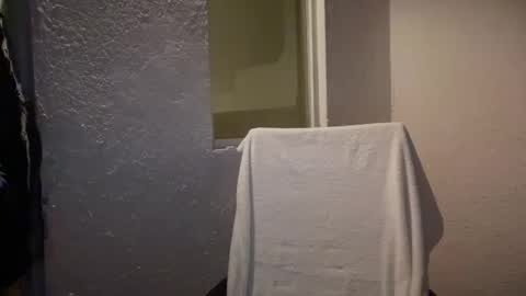 Good Girls Say Please...and Thank You online show from February 3, 2025, 4:04 am