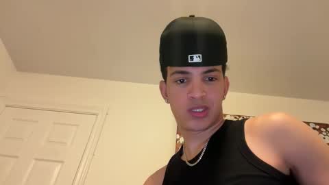 sbouchikh03 online show from March 9, 2026, 6:06 am