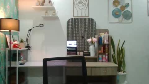 scarlett. online show from January 9, 2025, 7:31 am