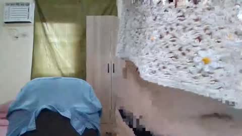 scarlett. online show from February 20, 2025, 8:17 am