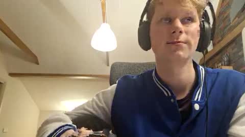 Snapshot of scarjoris chatting on February 20, 2025, 6:46 pm Scarjoris online show from February 20, 2025, 6:46 pm