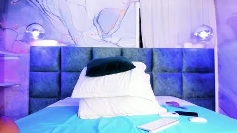 Scarleet online show from September 14, 2025, 11:53 am