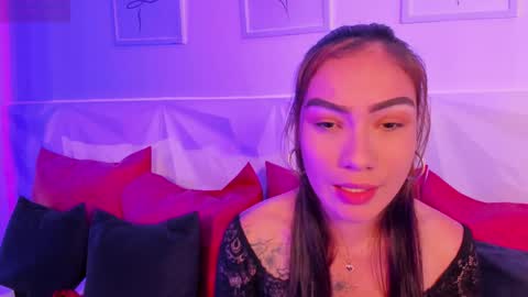 Scarlet online show from April 13, 2026, 5:07 pm