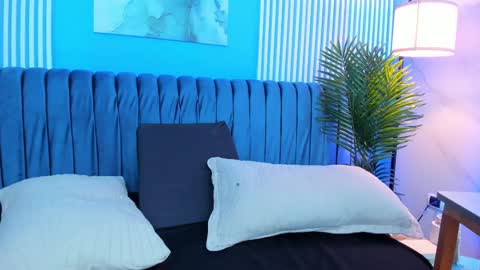 Scarlet Edwars online show from January 11, 2025, 3:20 pm