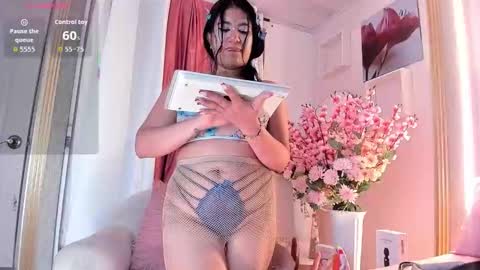 Andrea online show from October 31, 2025, 1:34 pm