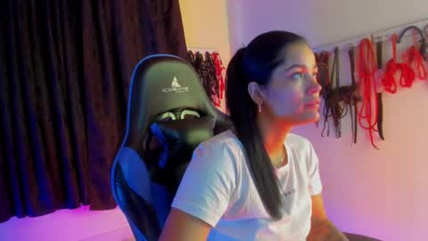 Snapshot of scarlet_kennedy98 chatting on October 8, 2025, 9:01 pm scarlet taylor kennedy online show from October 8, 2025, 9:01 pm