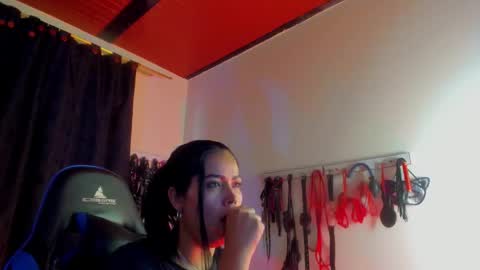 Snapshot of scarlet_kennedy98 chatting on October 18, 2025, 7:14 pm scarlet taylor kennedy online show from October 18, 2025, 7:14 pm