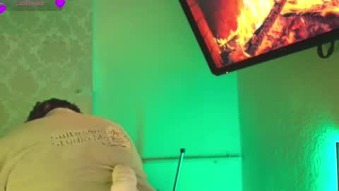 Scarlet online show from October 2, 2025, 6:09 am