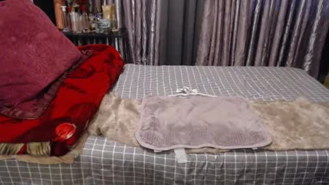 scarlet online show from December 2, 2024, 7:47 am