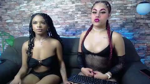 scarlet and roxane online show from April 26, 2026, 3:37 am