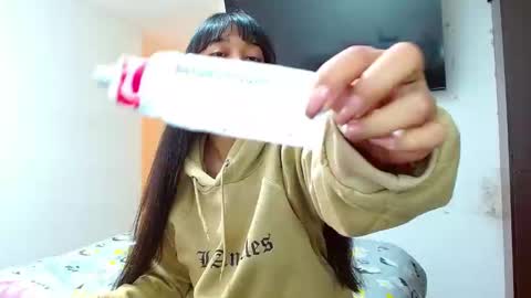 ScarletandRyan28 online show from December 20, 2024, 8:01 pm