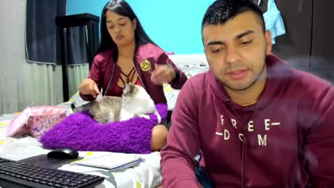 ScarletandRyan28 online show from November 17, 2025, 9:59 am