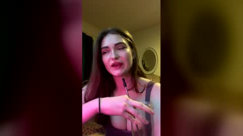 Snapshot of scarletbean chatting on May 14, 2026, 1:07 pm scarletbean online show from May 14, 2026, 1:07 pm