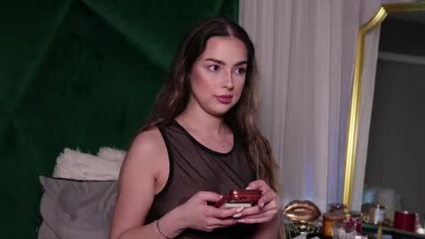 scarletcolesx online show from June 7, 2026, 9:07 pm