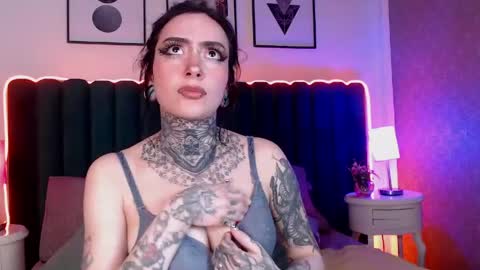 Snapshot of scarleth_fg_ chatting on May 27, 2026, 11:57 pm Scarleth online show from May 27, 2026, 11:57 pm