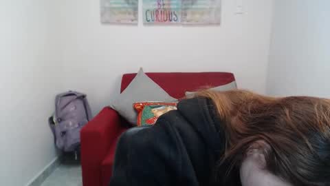 scarlethsexy69 online show from December 3, 2025, 2:59 pm