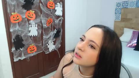 scarlet  online show from October 14, 2025, 10:27 am